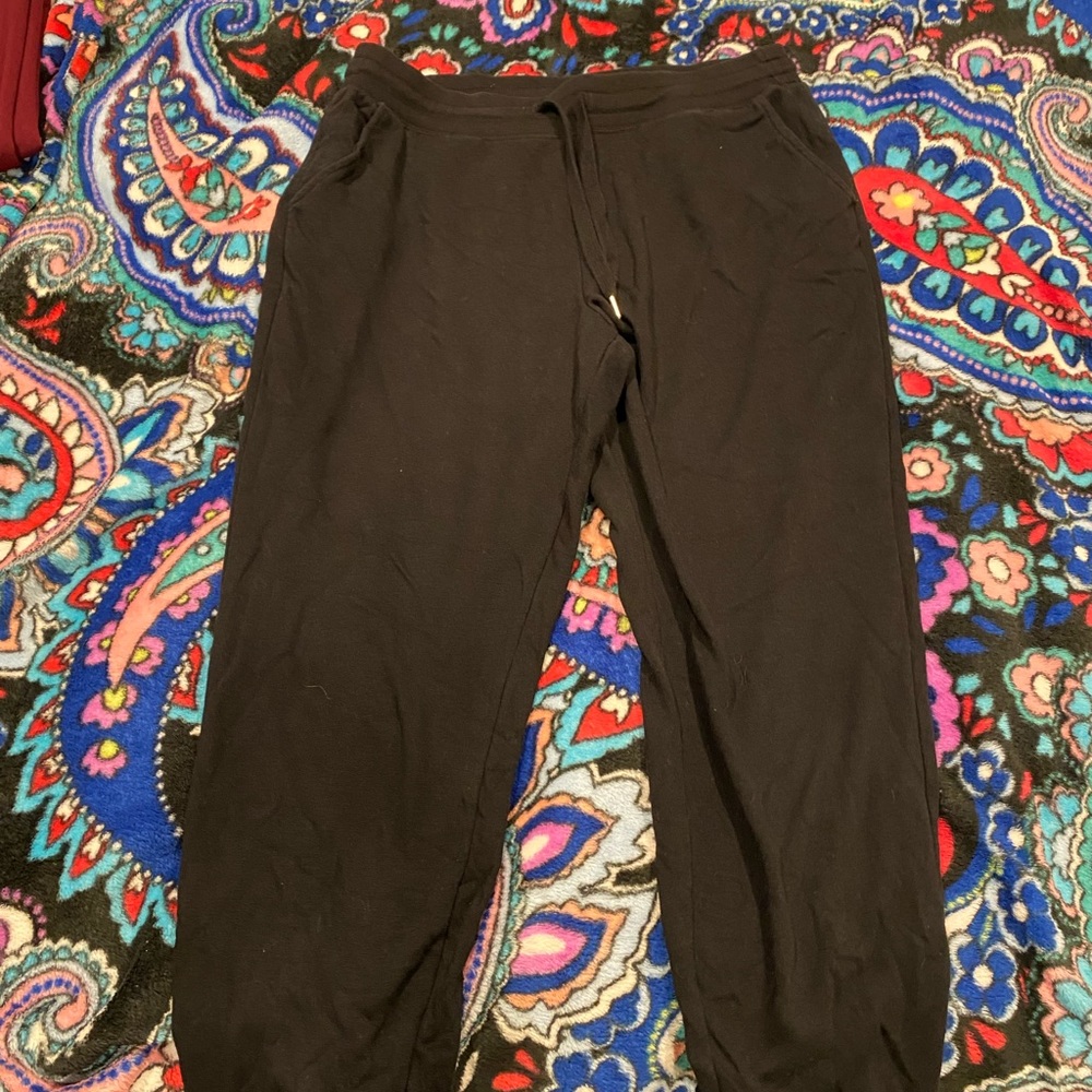 Old navy black sweats